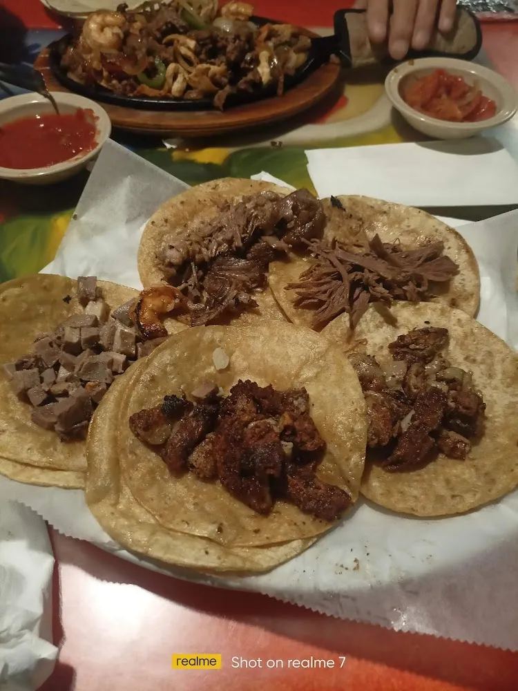 Tacos De Tripa Y Lengua